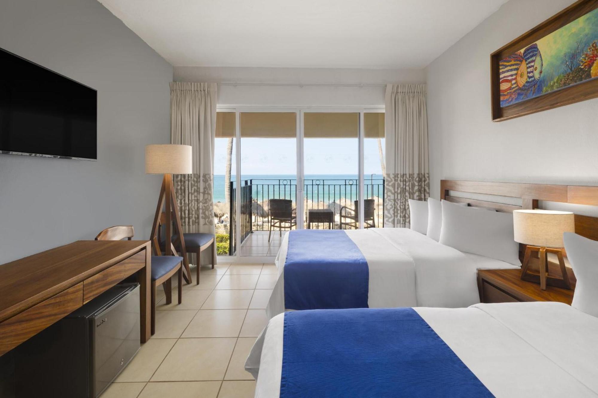 Double Room with Two Double Beds and Ocean View