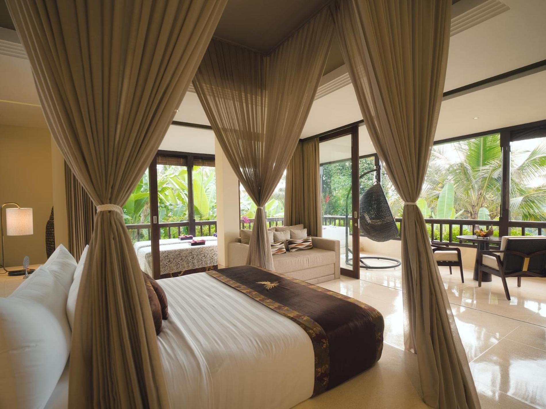 Family Duplex Royal Suite Daily Sunset Yoga Afternoon Tea