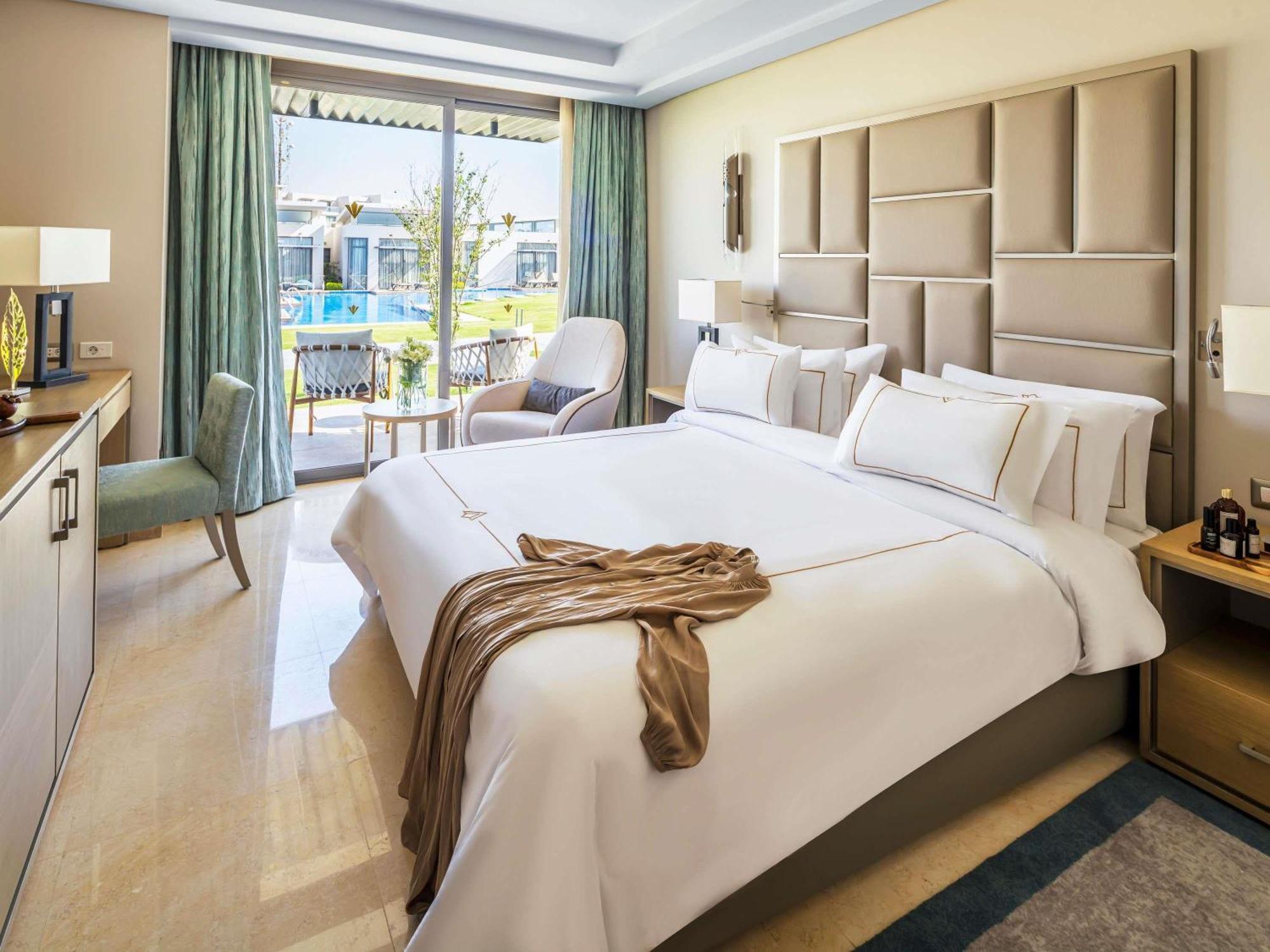 Pool Villa Twin Beds