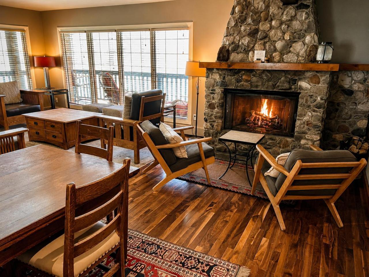 King Suite with Balcony