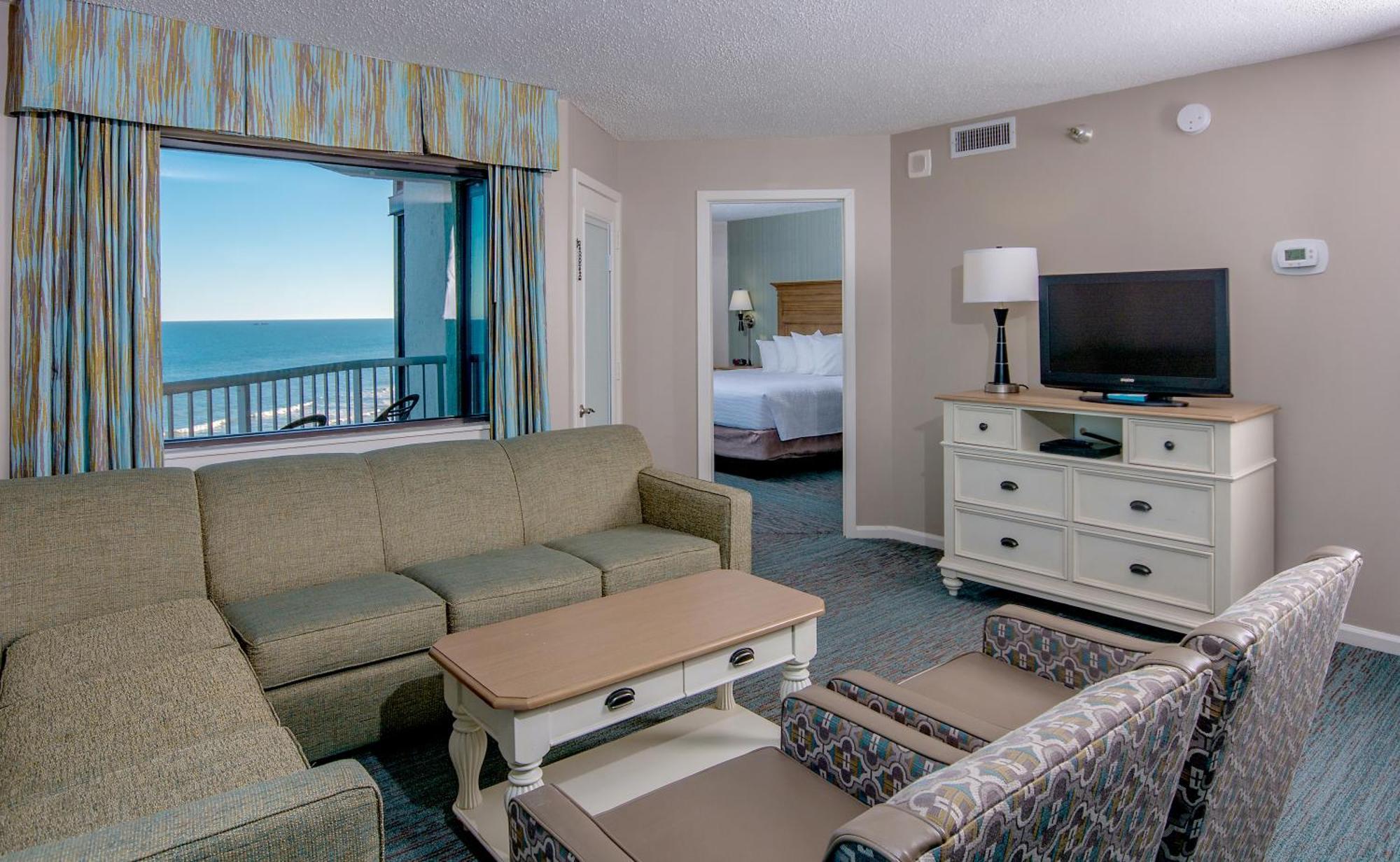 Oceanfront Deluxe One Bedroom King Condo