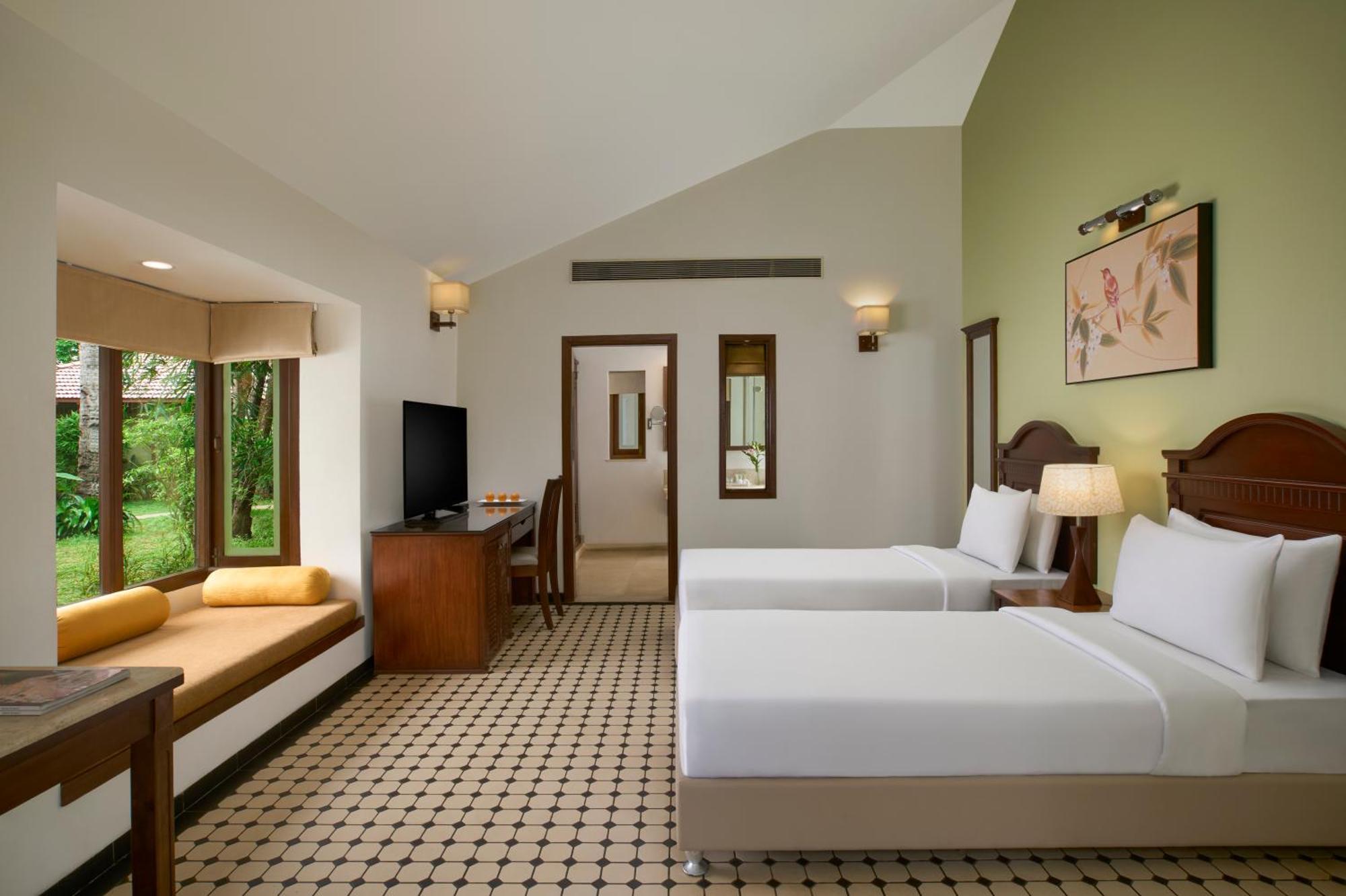 Boutique Villa Twin Room  - 4 pints of beer bucket per stay, 10% Discount on Food & Beverages, Laundry and SPA