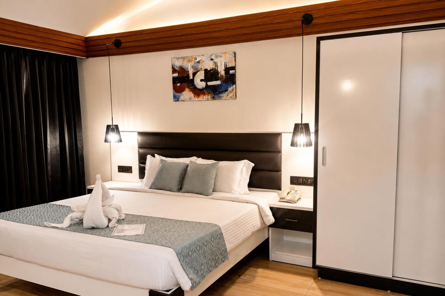 Premium Room with Complimentary Pint of Beer on arrival , Enjoy Happy Hours on IMFL Liquor , 10% off on Laundry Services