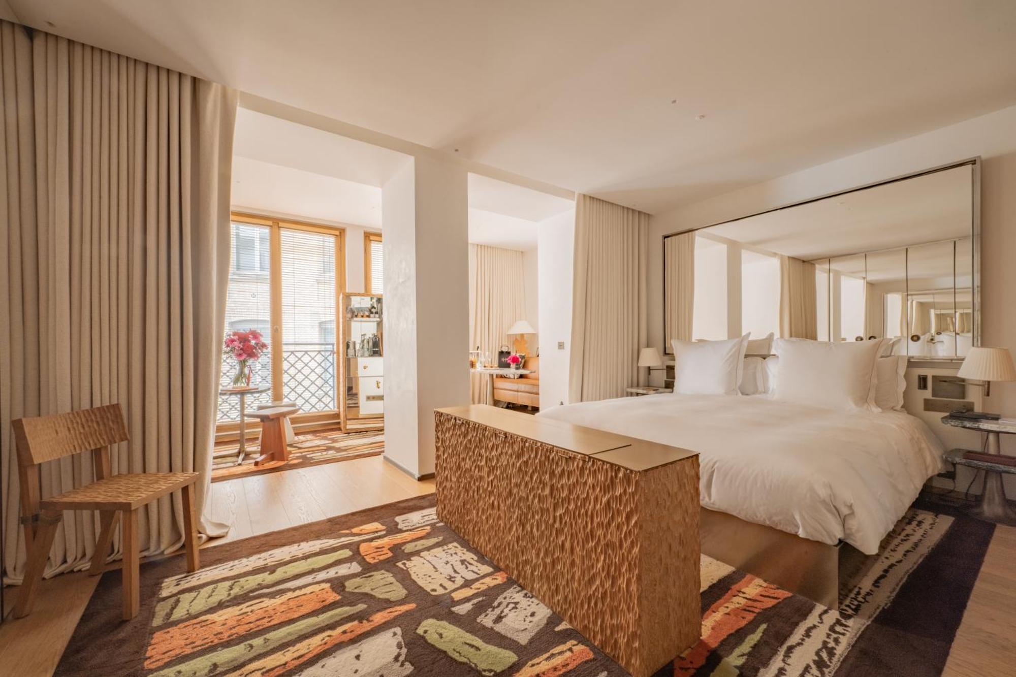 Winter Garden Suite
