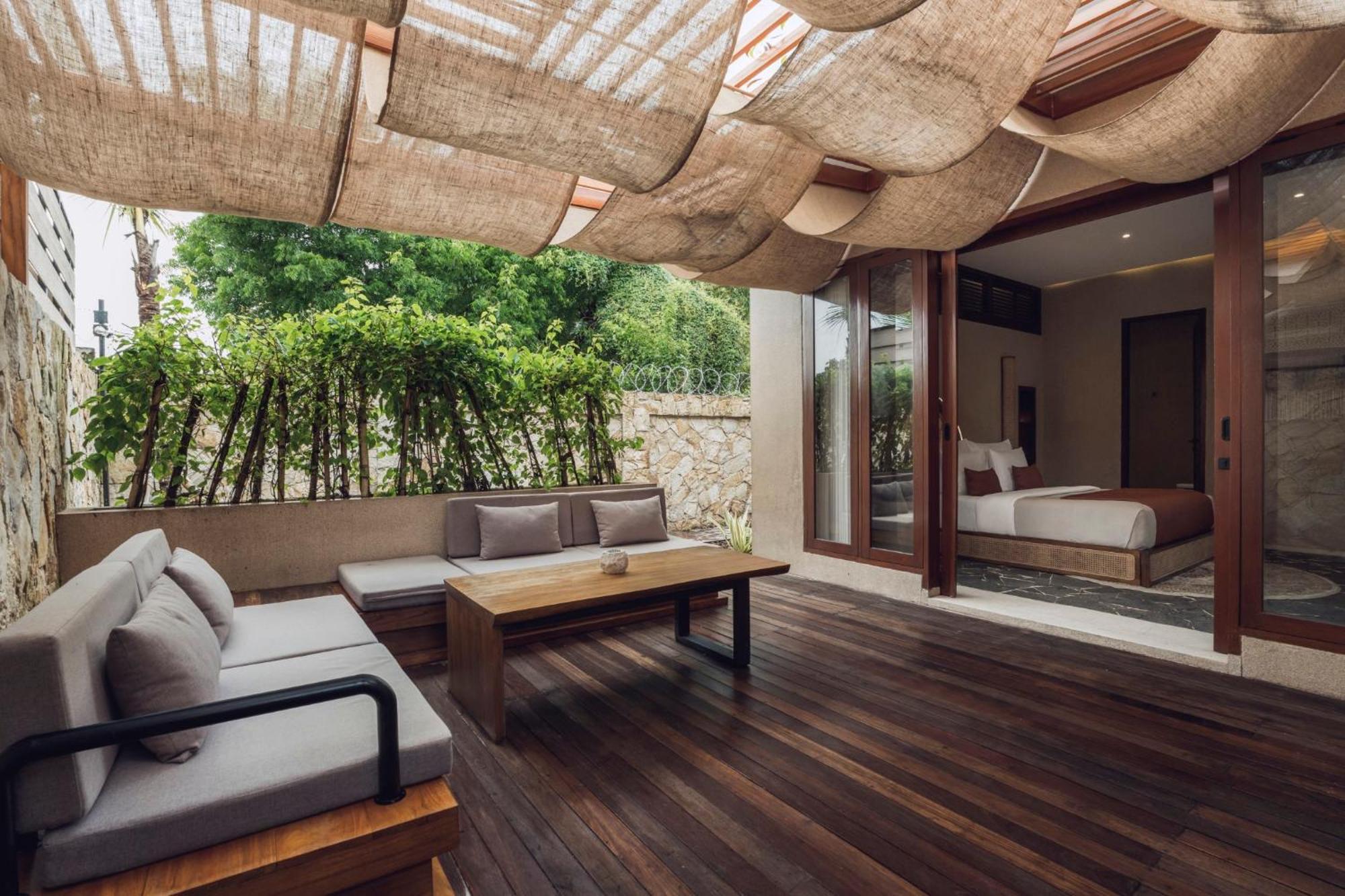 Two Bedroom Garden Private Pool & Bathtub Adult Only