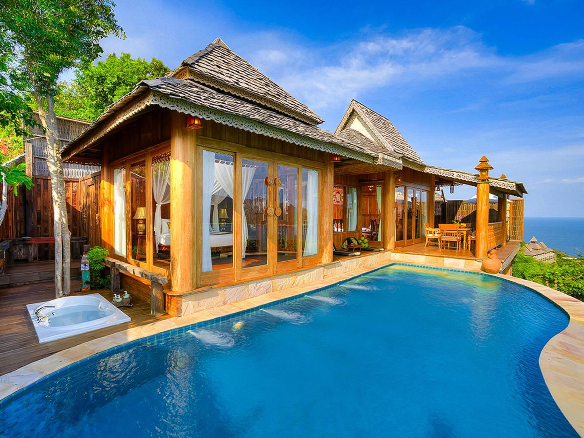 Royal Grand Pool Villa THB 2000 Net Resort Credit per