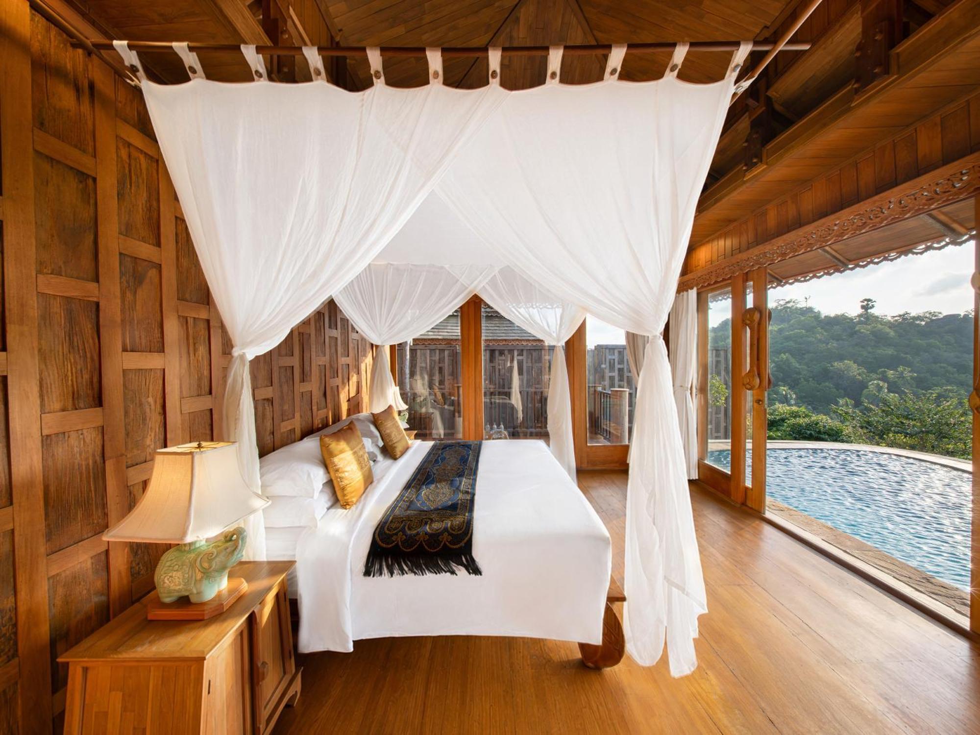 Royal Grand Pool Villa THB 2000 Net Resort Credit per