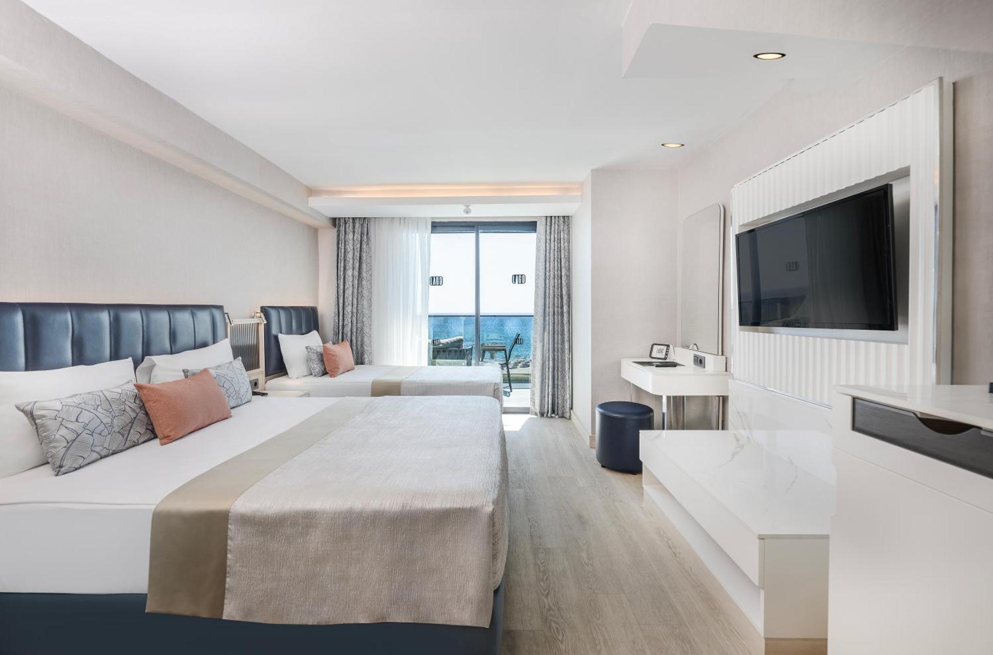 Family Room Sea View