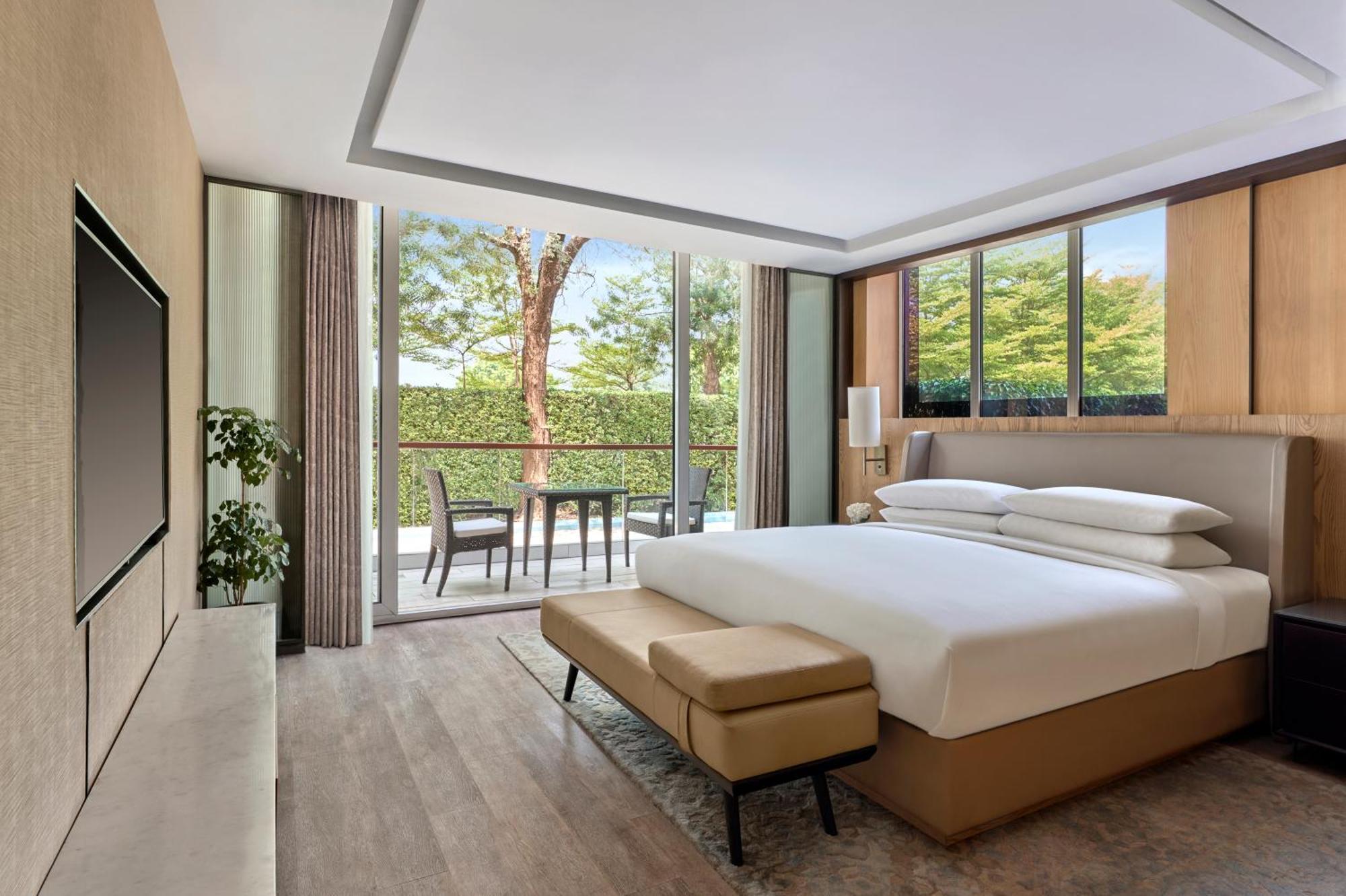 1 Bunk Bed, Family Suite, 1 King, Aravali view