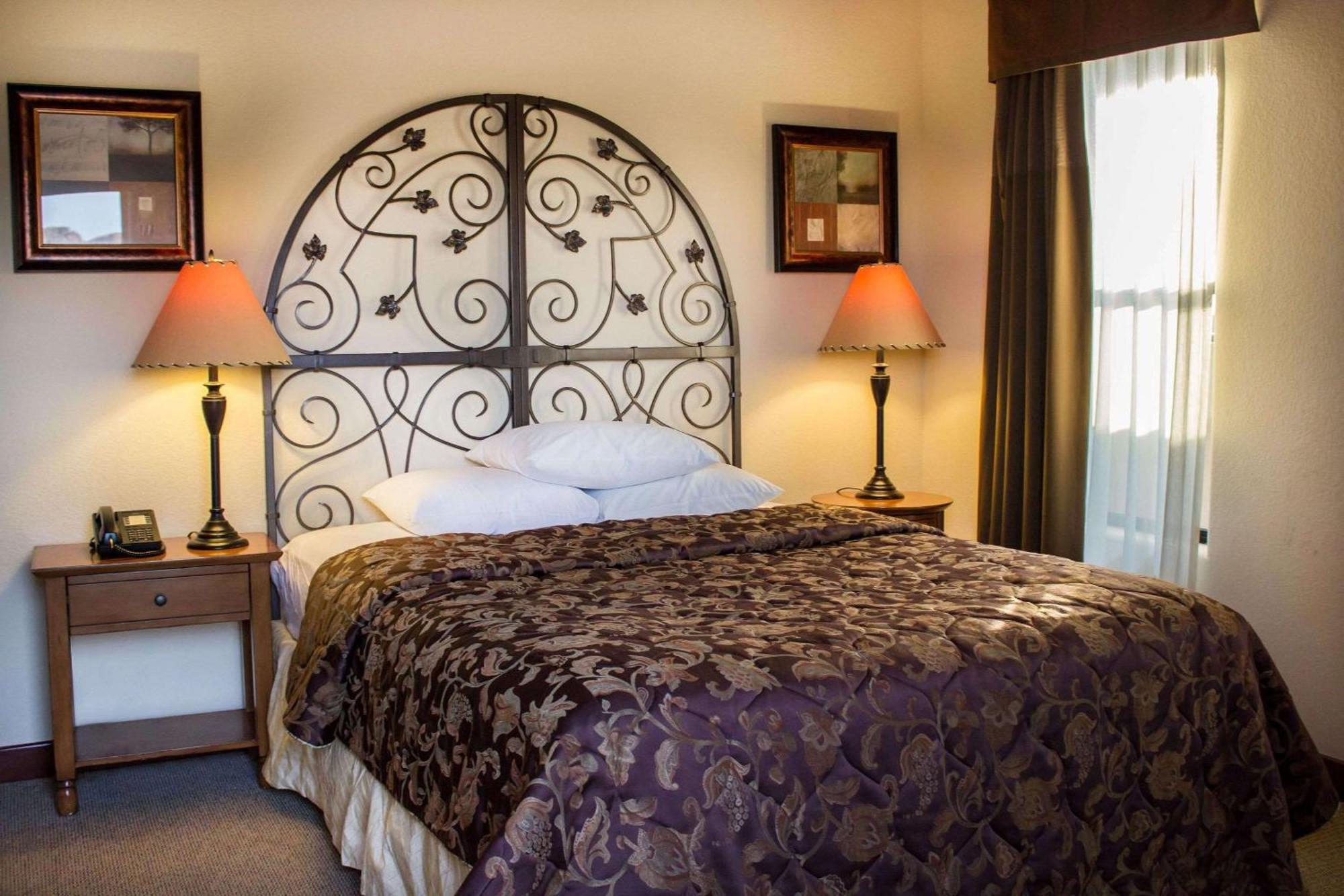 Two-Bedroom Connecting Junior Suite