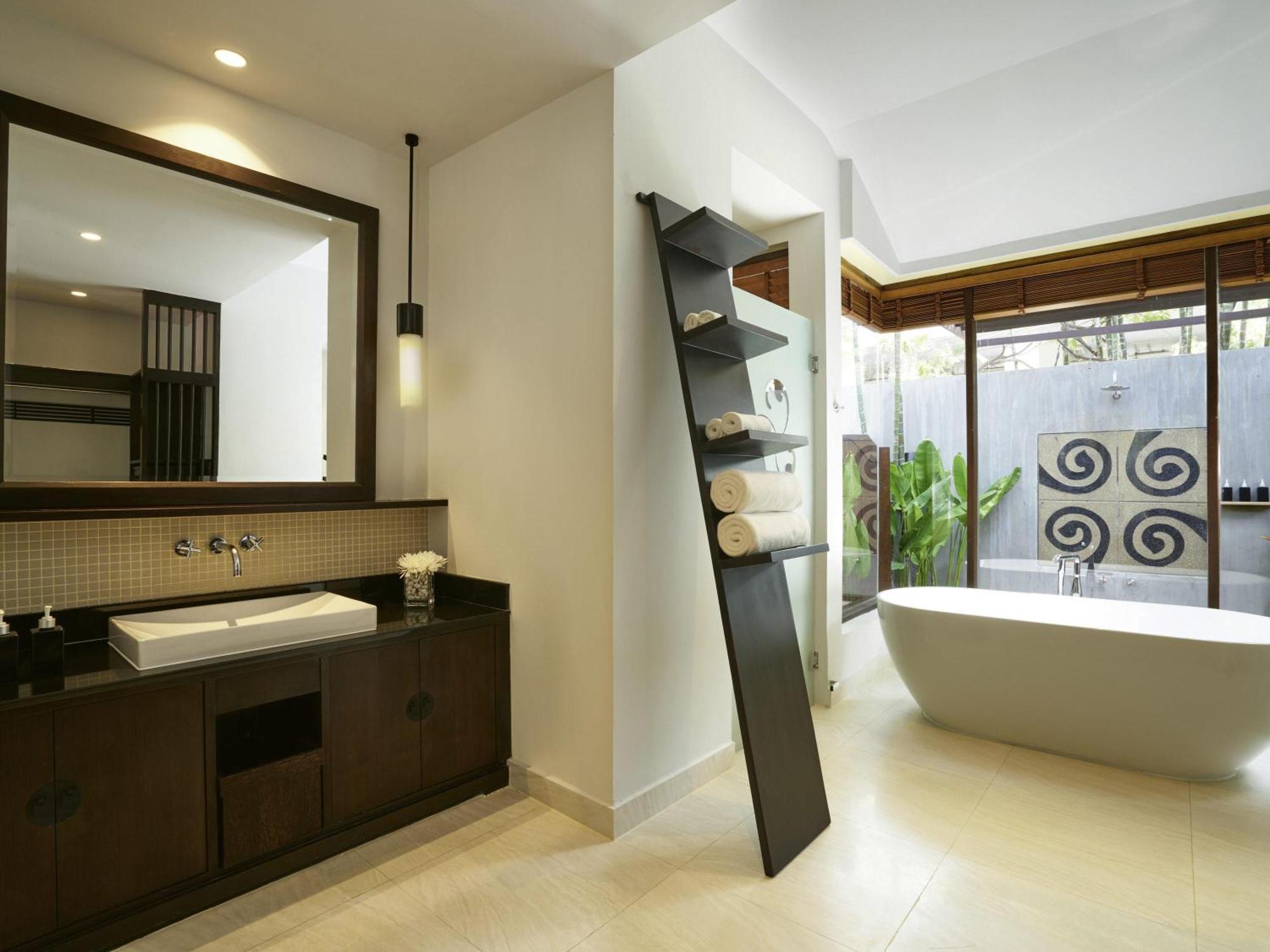 Premium Family Room