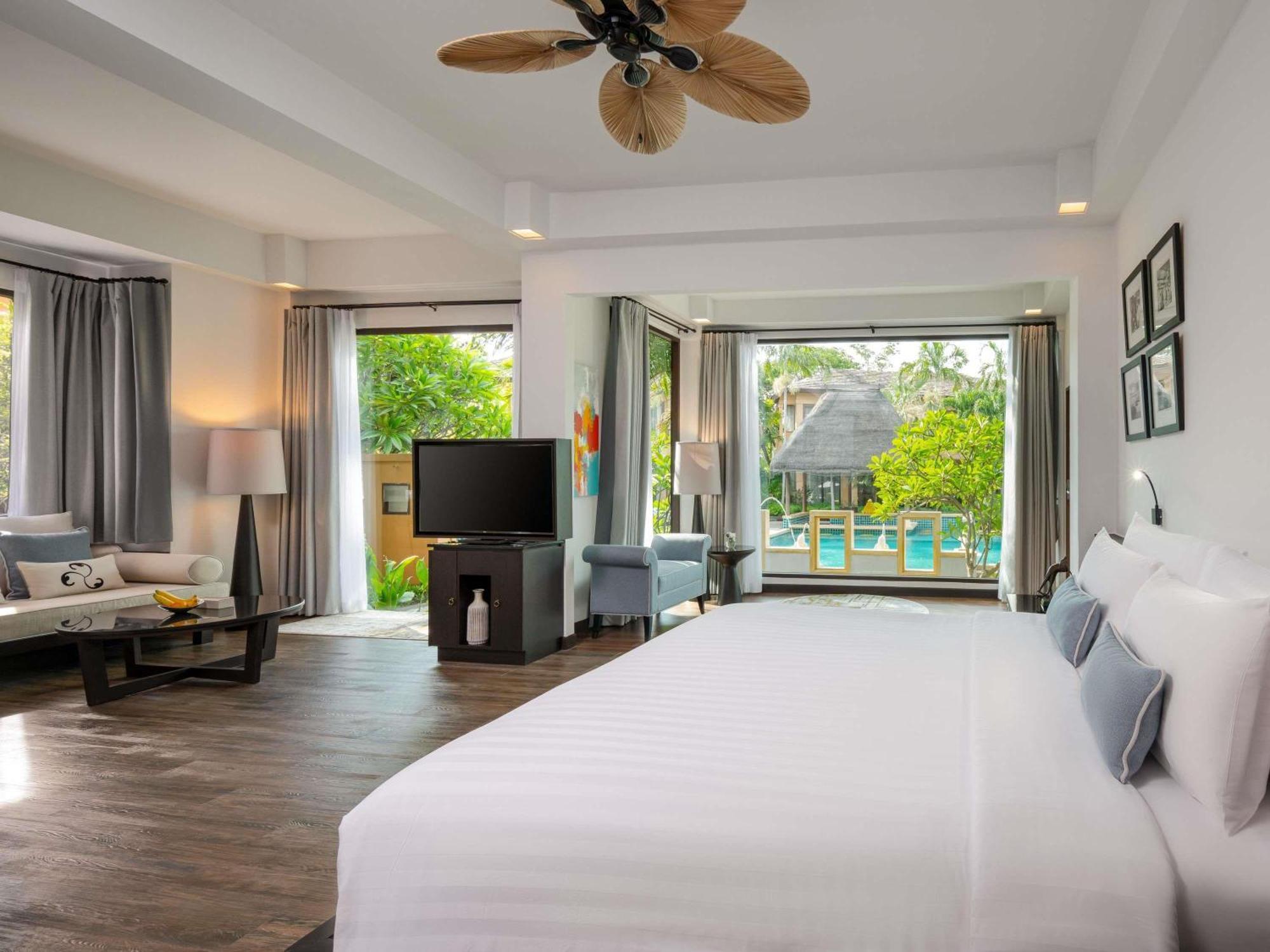 Premium Junior King Suite