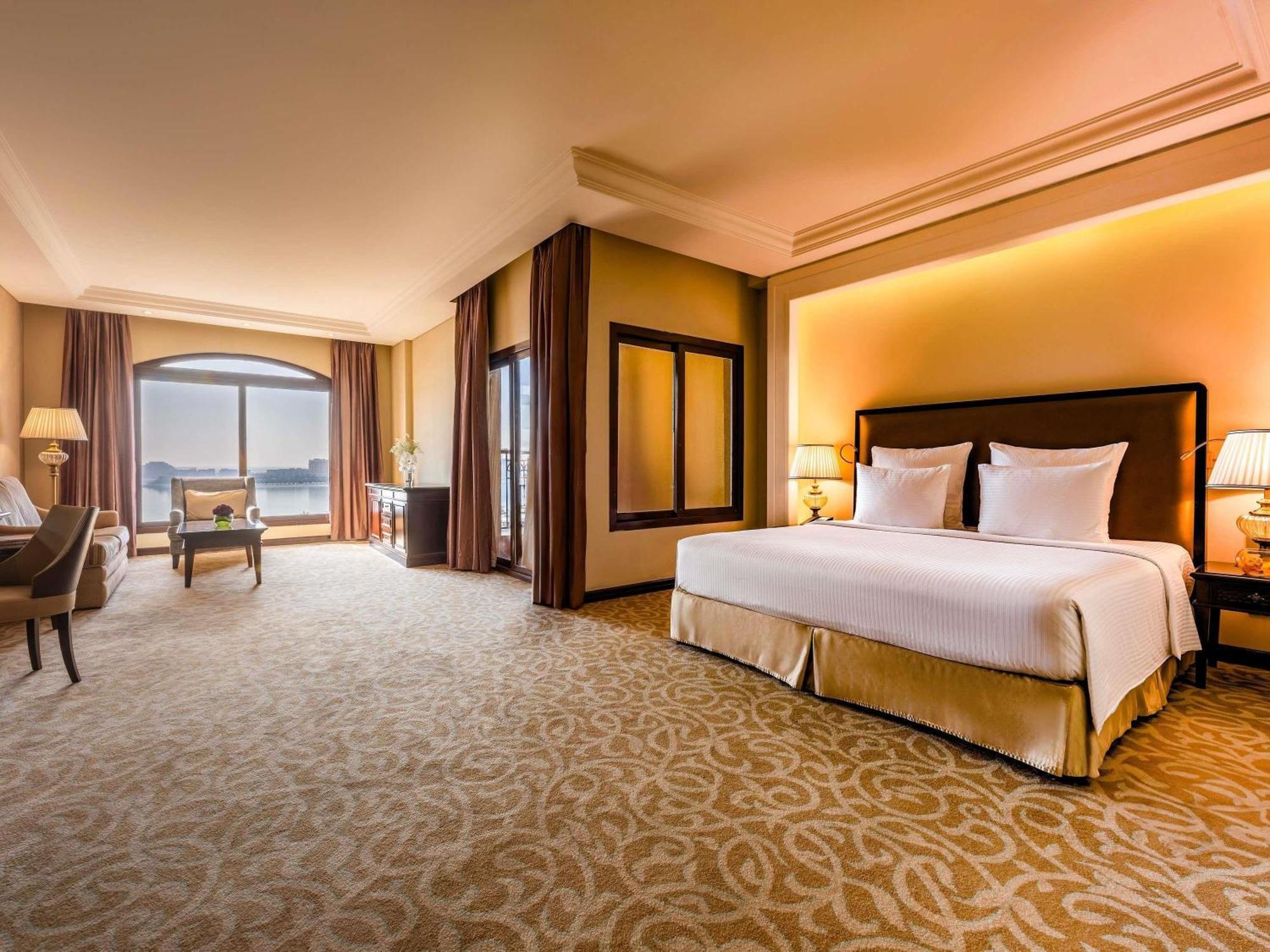 Junior King Suite
