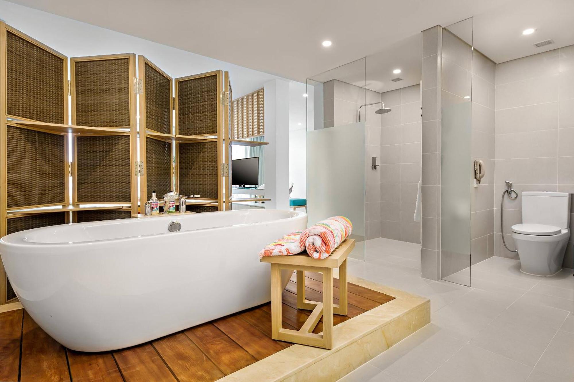 Xtra Sol Suite