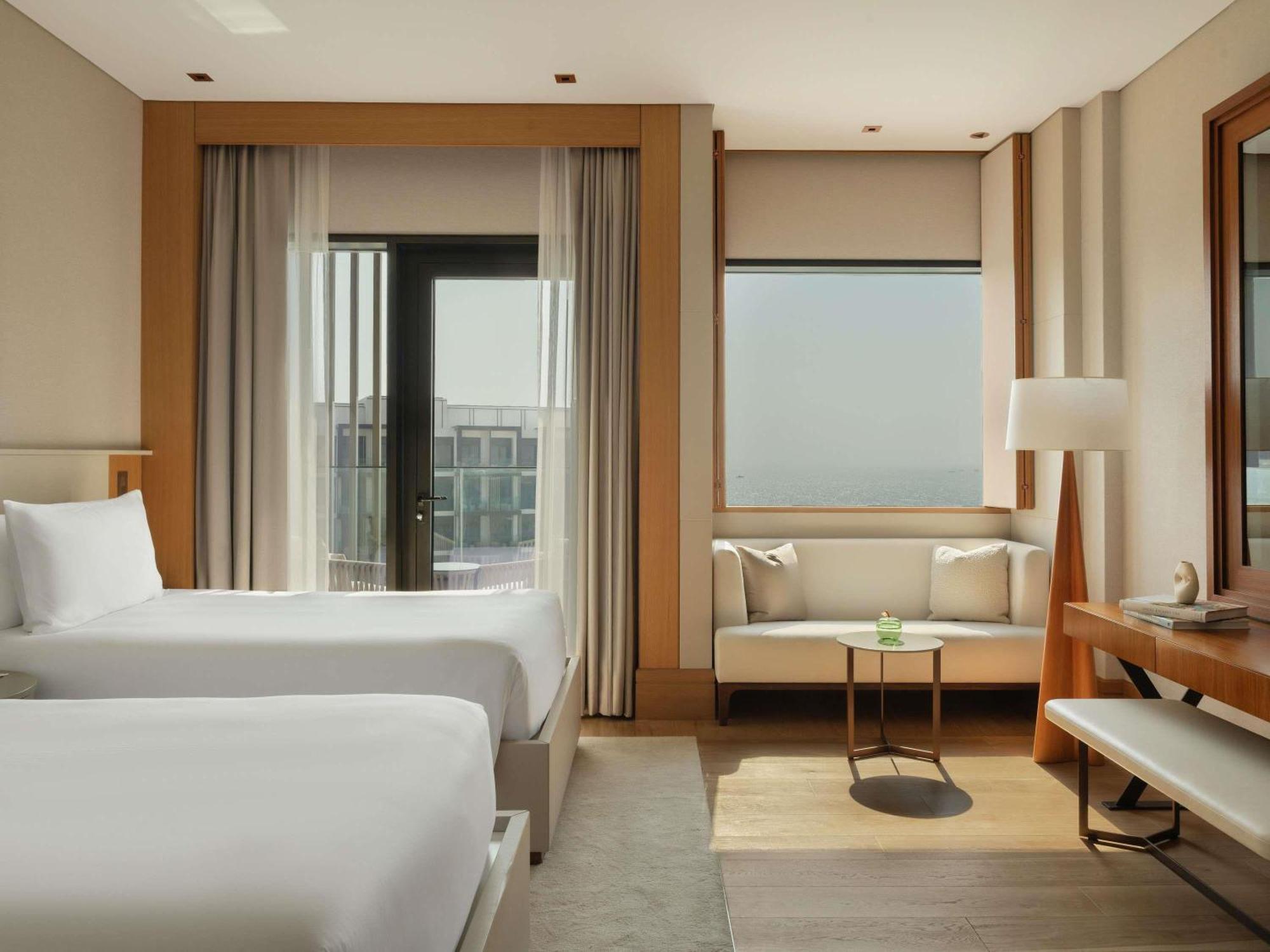 Zweibettzimmer Rising Light mit Meerblick
