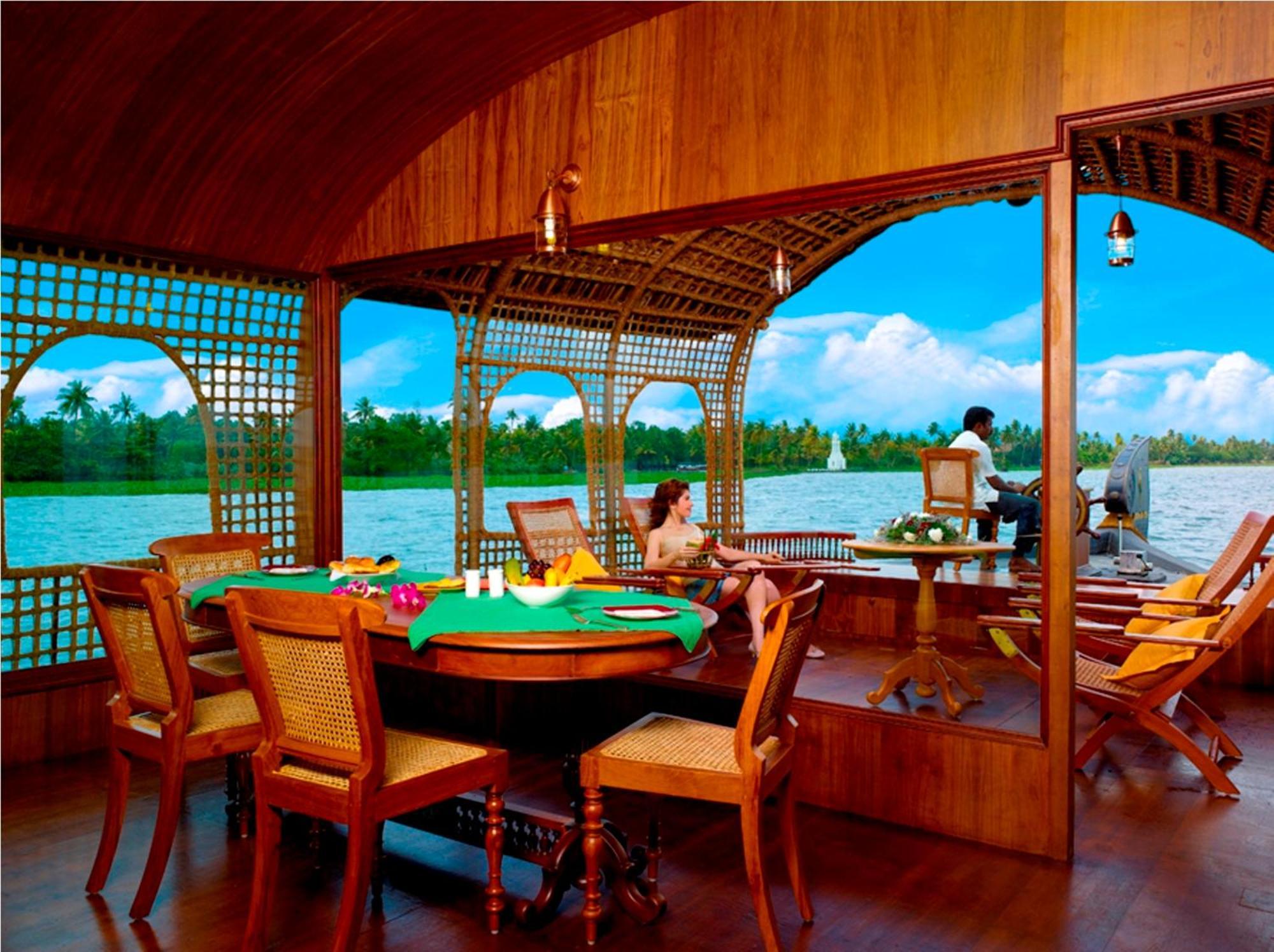Two-Bedroom Houseboat All Meals, with Evening tea, coffee, and snacks, with Fishing and indoor games,1586121140:JPEG