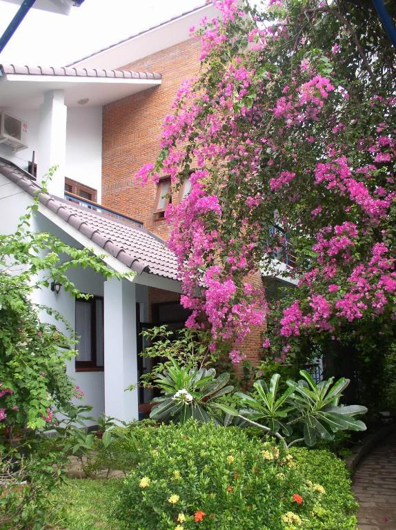 Villa (2 Adults)