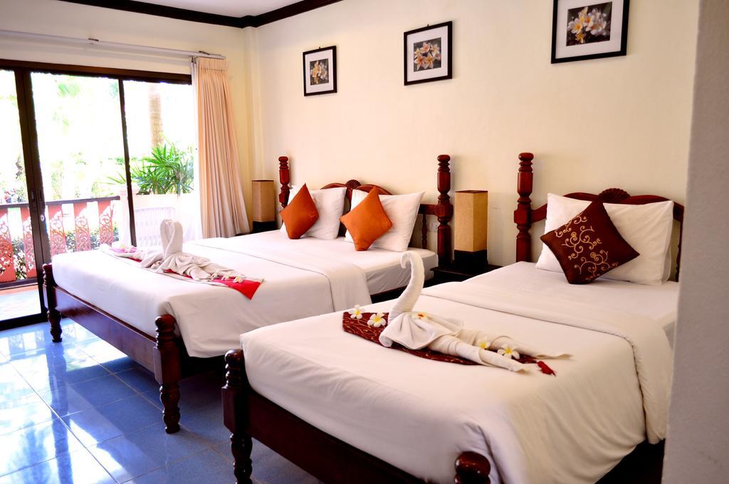 Deluxe Triple Room