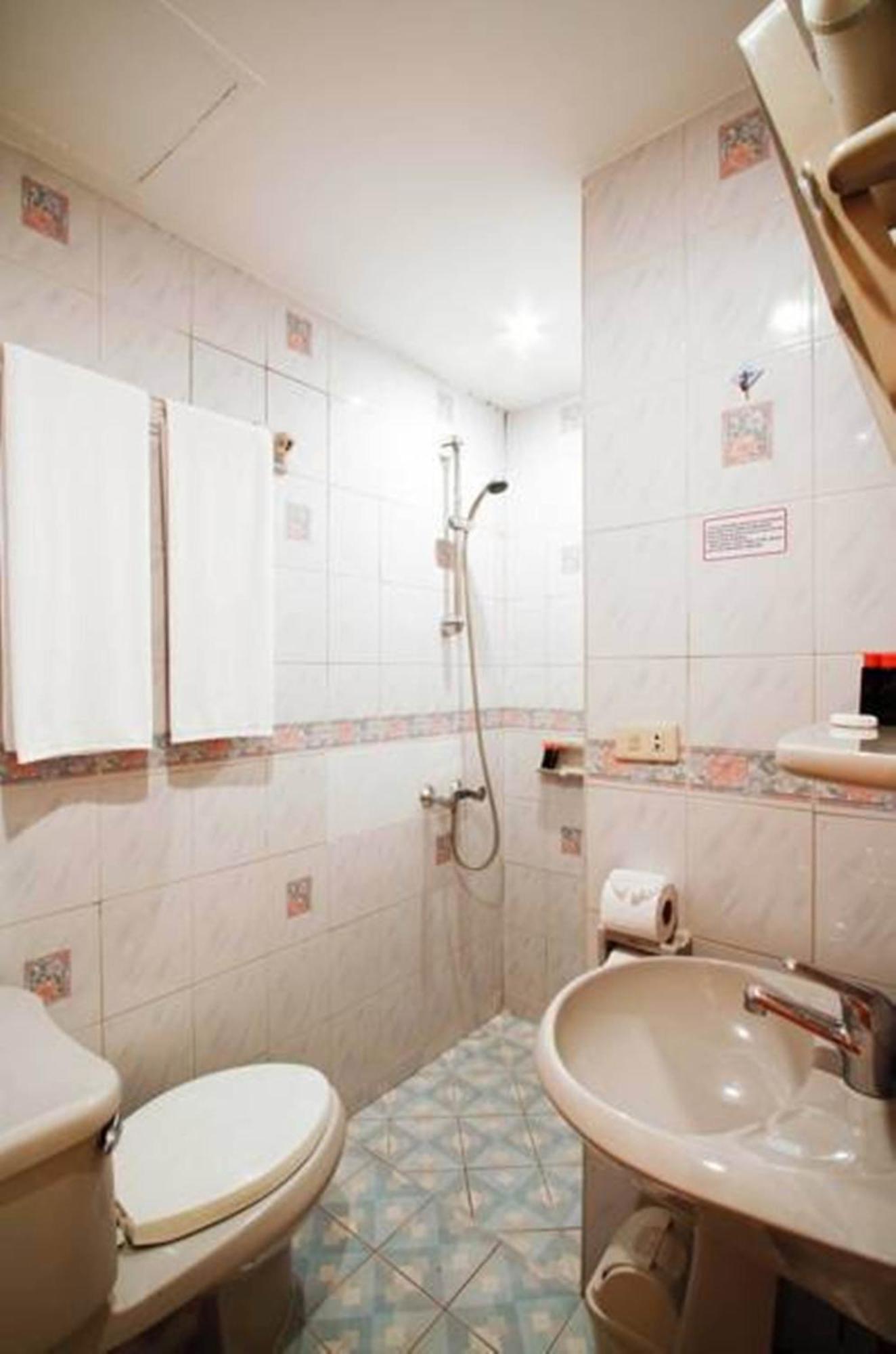 Standard Deluxe double room without Window