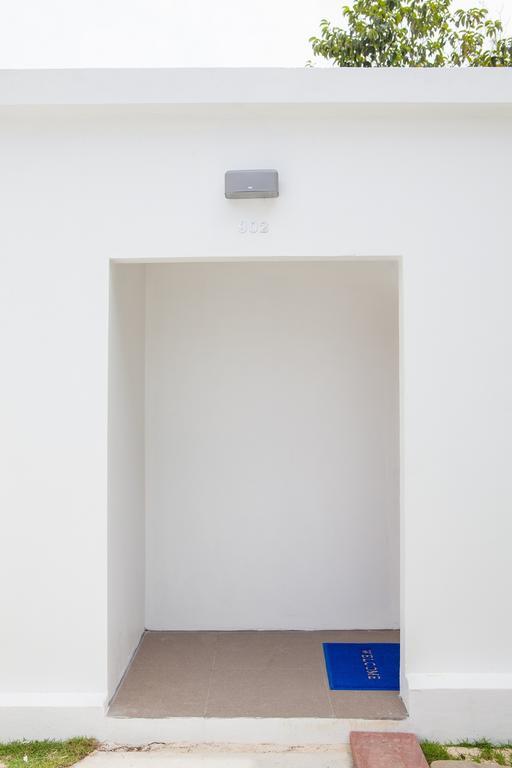 Beach Front Villa - Outdoor Bathroom,343231447:JPEG