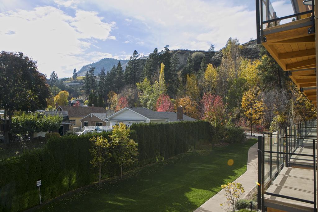 Two-Bedroom Suite Bluff View,988489876:JPEG