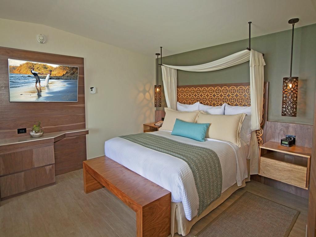 Bungalow Suite King Tropical View,709447684:JPEG