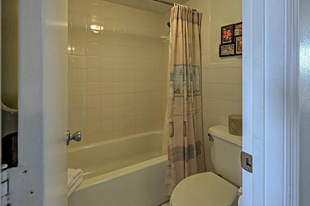 2nd Floor Ocean Front King Suite