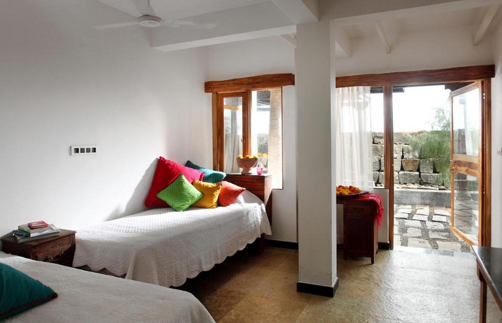 Standard Twin Room with Garden View