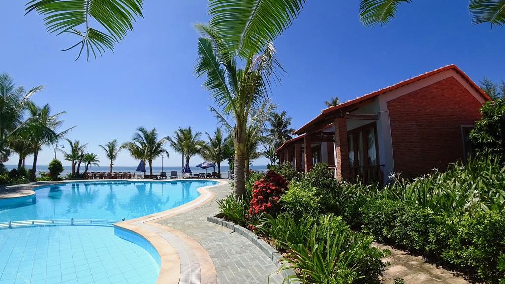Deluxe Pool View Bungalow,436639530:JPEG