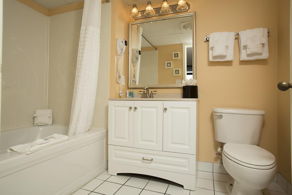 Three-Bedroom Apartment,775705879:JPEG