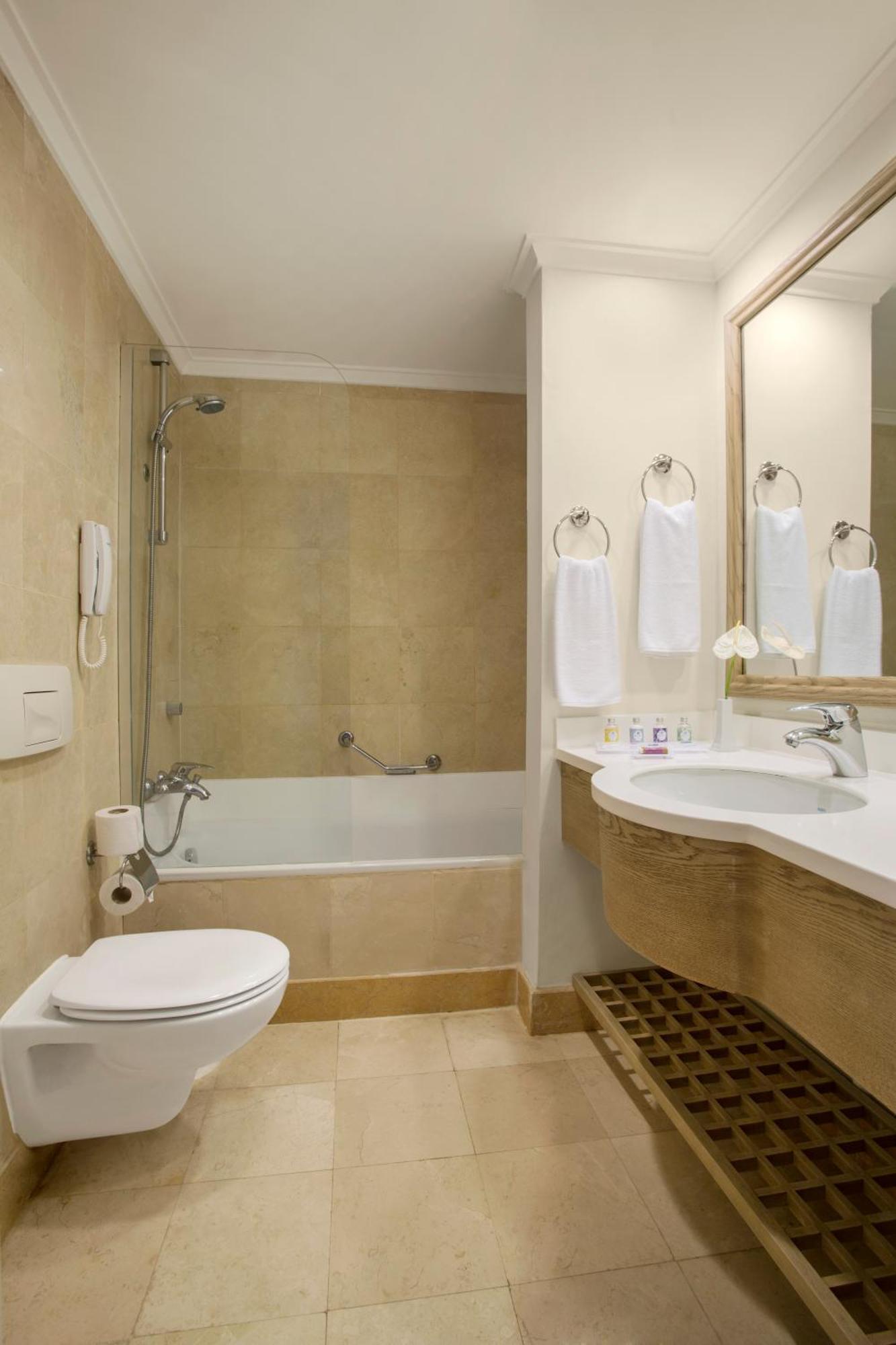 Junior Suite,1274937895:JPEG