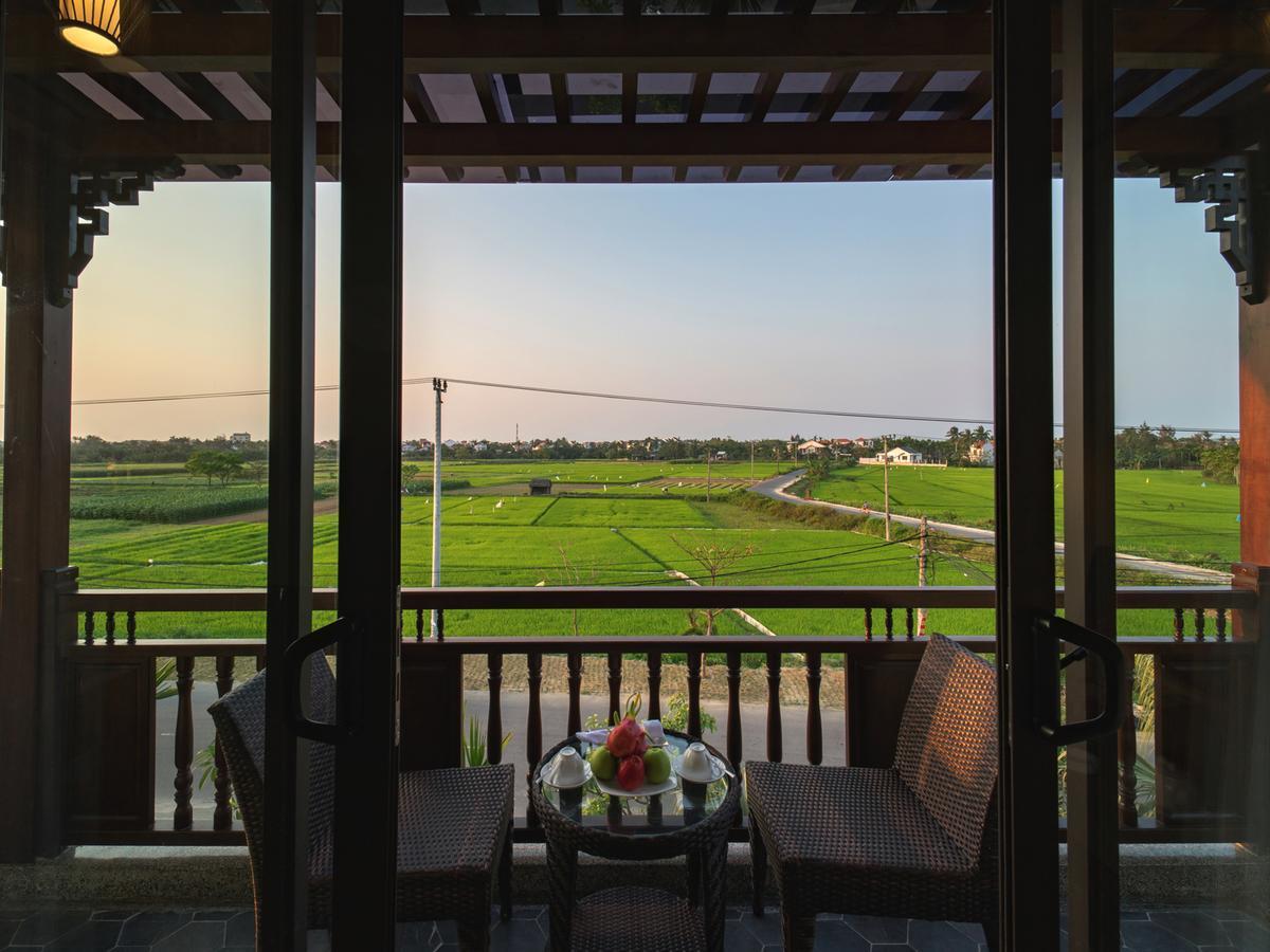 Deluxe Rice Field view with Balcony