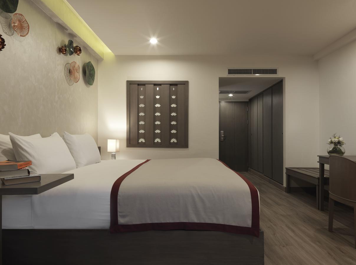Deluxe Double or Twin Room