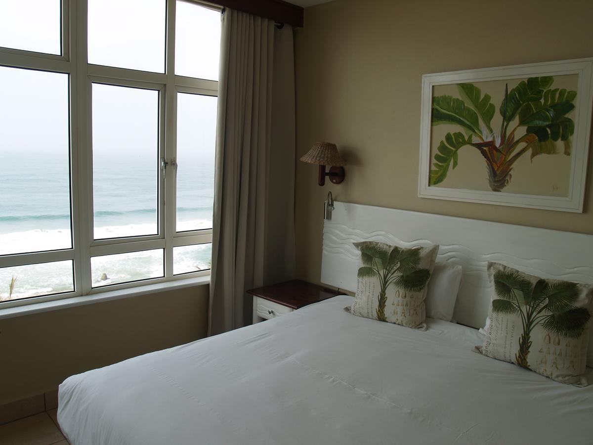 Double or Twin Room with Balcony & Air-con,535563666:JPEG