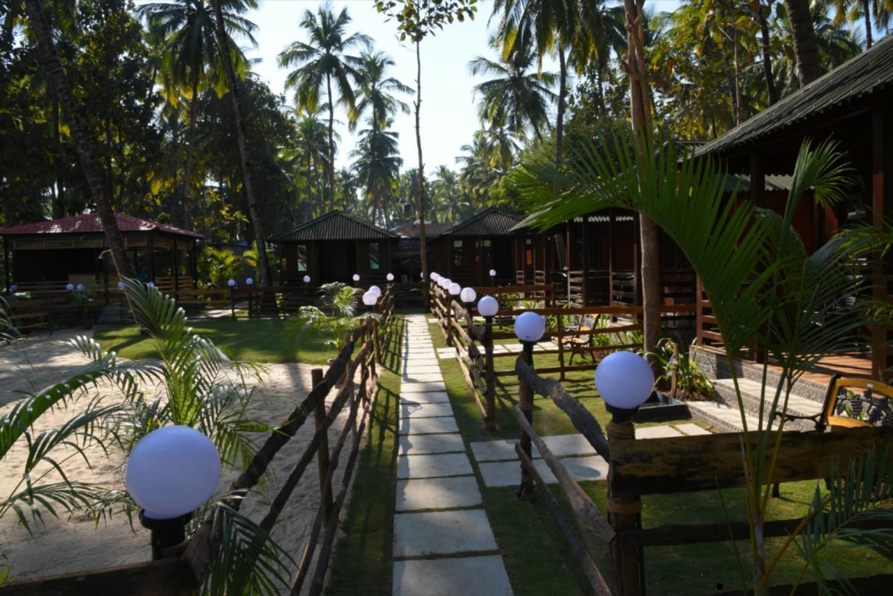 Deluxe Double or Twin Room with Garden View