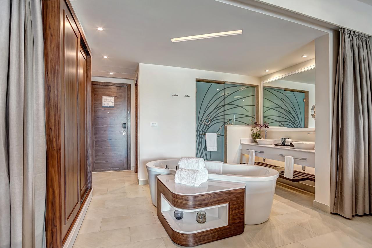 Suite Junior de lujo Swim Out