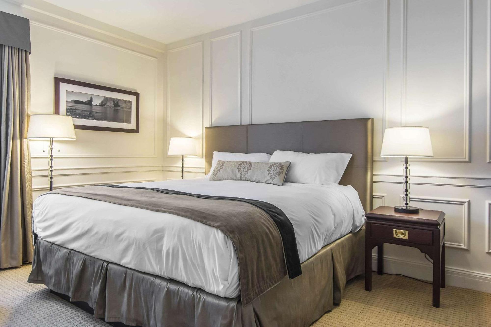 King Room with Bay View - Non-Smoking