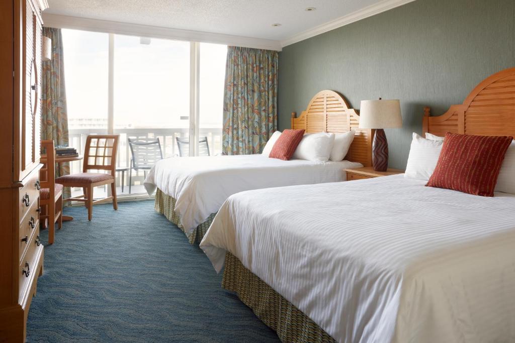 Deluxe Queen Room with Two Queen Beds