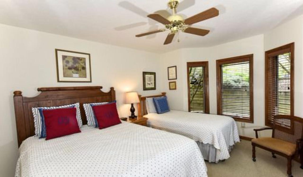 2 Bedroom Condo
