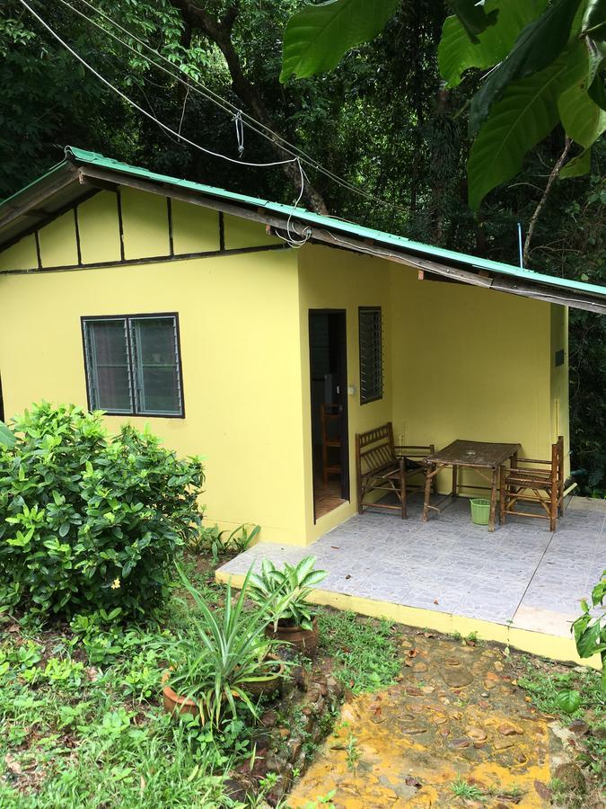 Bungalow with Garden View