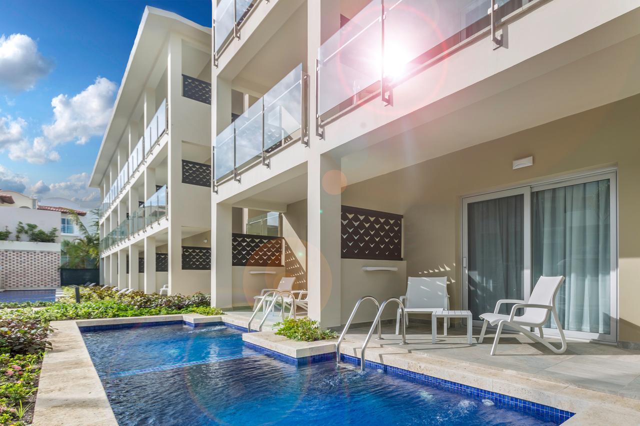 Chambre Double Supérieure avec Accès Direct à la Piscine