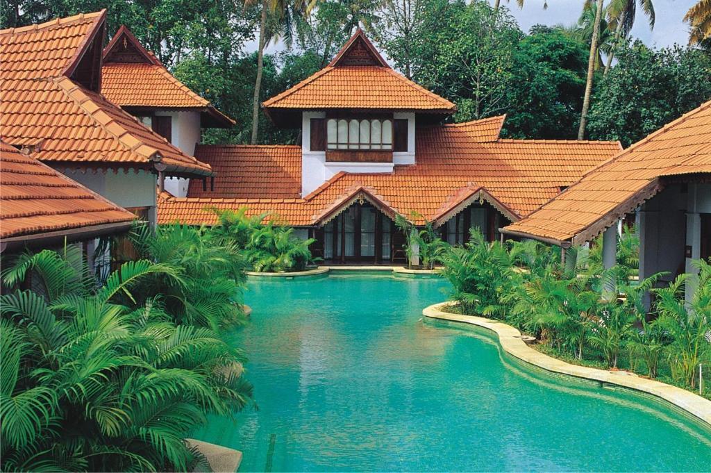 Meandering Pool Villa with Hi -Tea ,One-hour sunset cruise,Complimentary in-house Wellness doctor consultation, Evening Cultural program, Complimentary Fishing,Cycling,and Clay pottery experience,63262516:JPEG