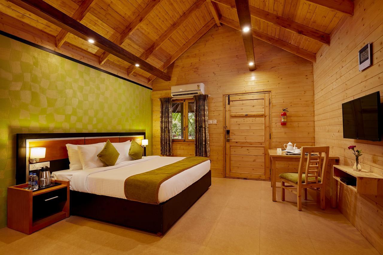 Premiere Room