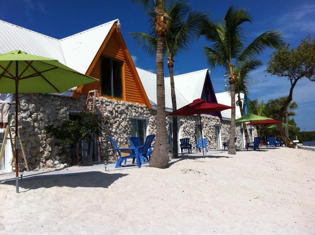 Quarto com 2 Camas de Casal - Vista da Praia