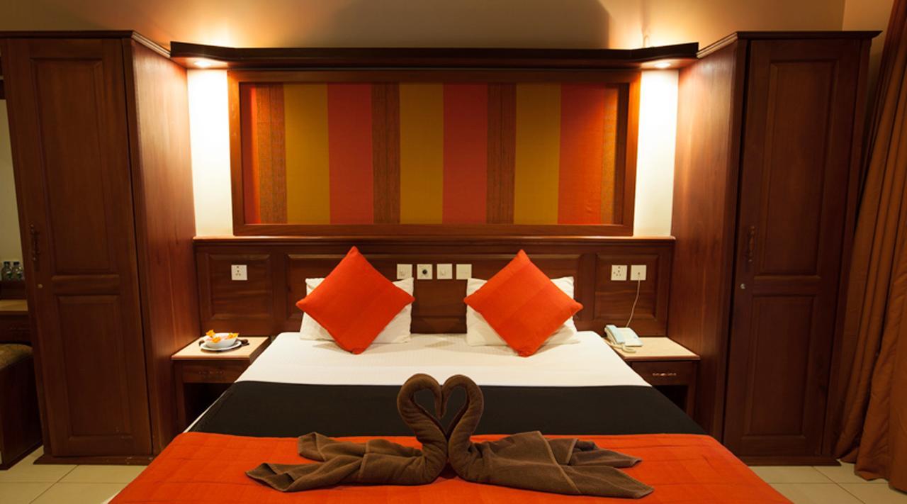 Deluxe Double Room on F&B Laundry & Spa,655136988:JPEG