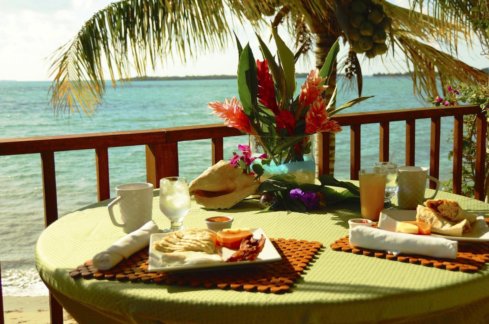 Luxury One-Bedroom Villa - Sea Front