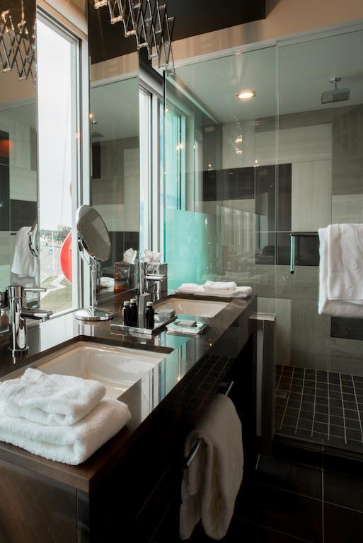 2 Queens Nonsmoking Platinum Tower,131288948:JPEG