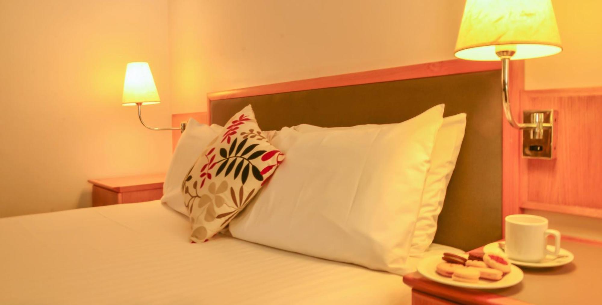 Standard Queen Room,169694556:JPEG