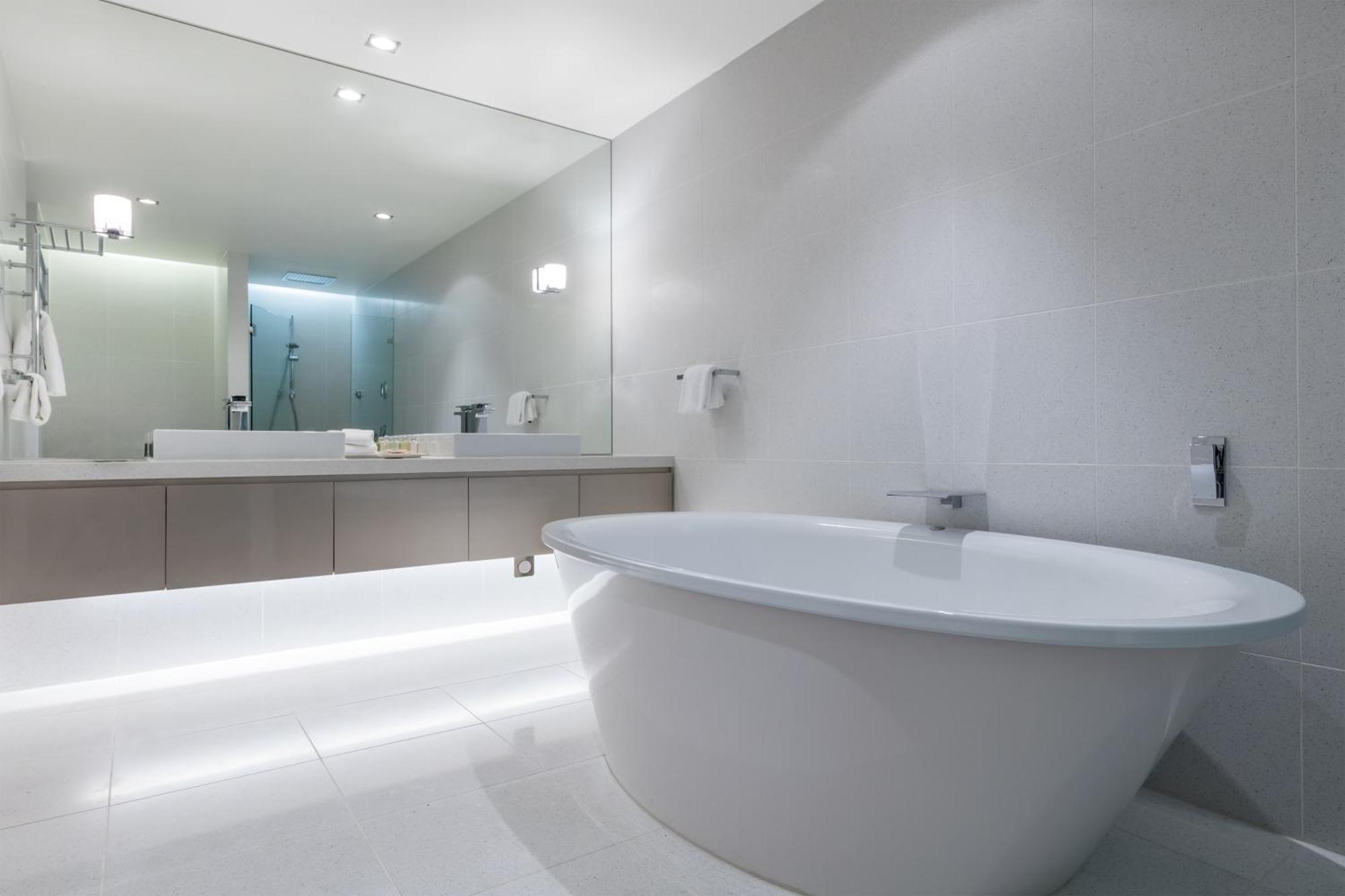Ocean Spa Suite