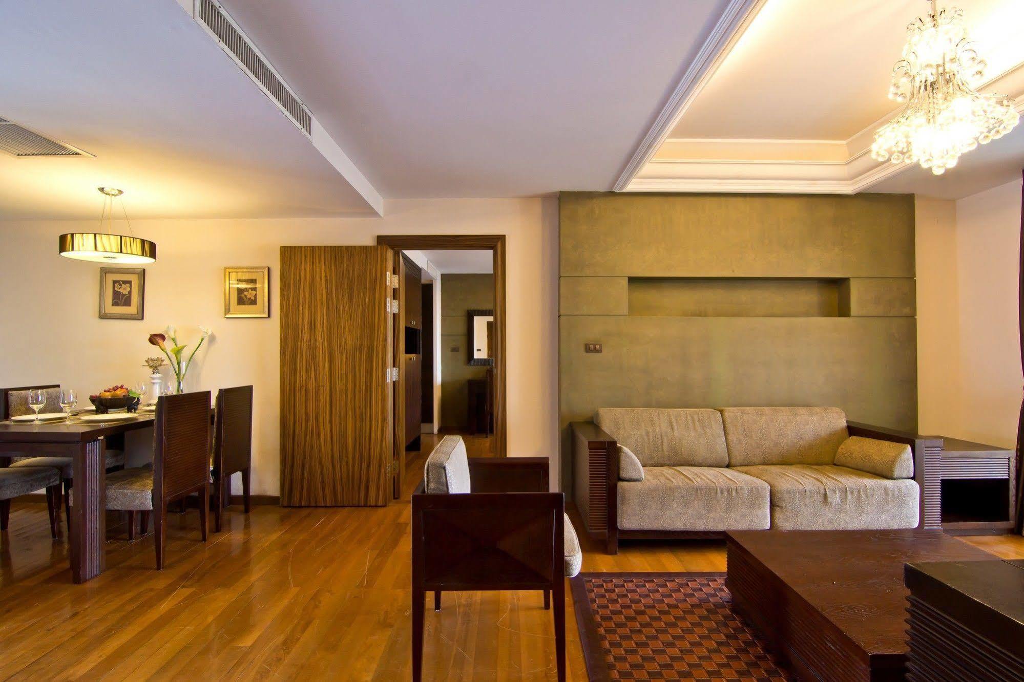 One-Bedroom Suite,698081379:JPEG